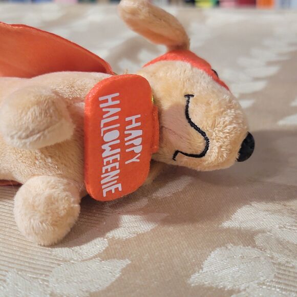 Hallmark Happy Halloweenie Dachshund 6” dog plush in a Mask & Glow in Dark Cape - Picture 6 of 13